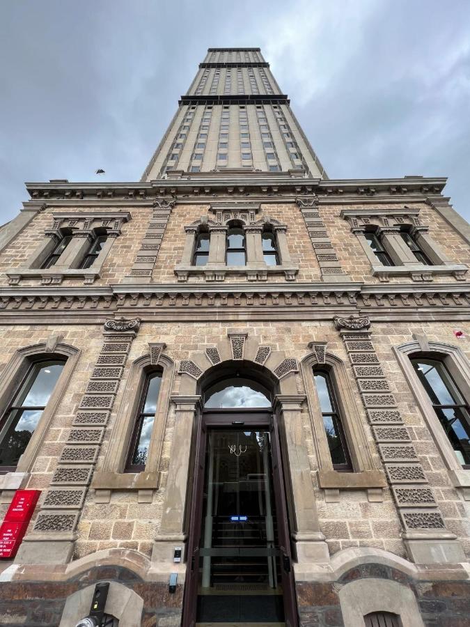 Switch Living In The Centre Of Adelaide 아파트 외부 사진