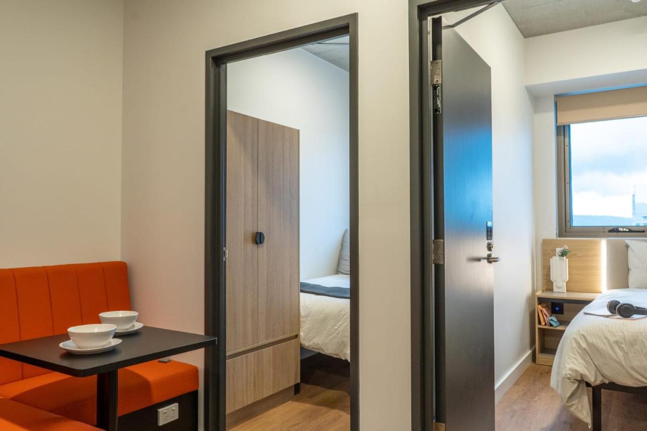 Switch Living In The Centre Of Adelaide 아파트 외부 사진