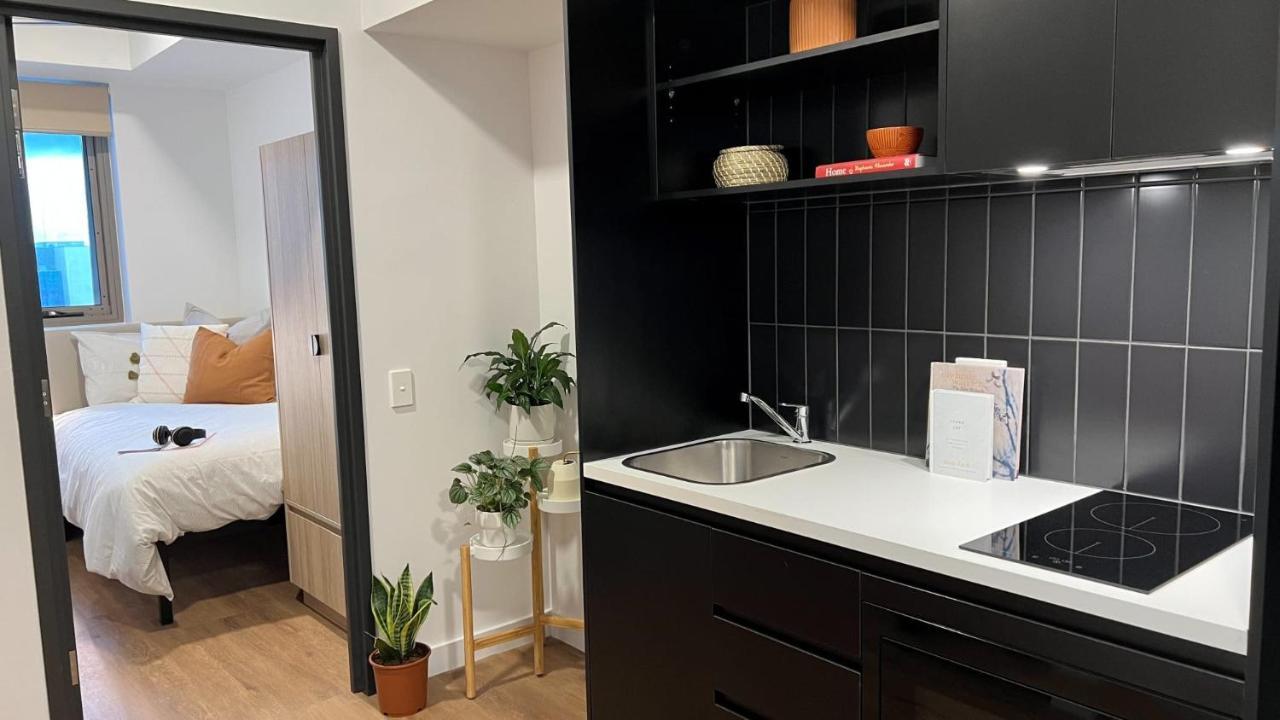 Switch Living In The Centre Of Adelaide 아파트 외부 사진